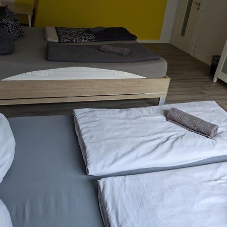 Nestoasewhv Zentrale Zimmer Zwischen City Und Suedstrand Wilhelmshaven Bagian luar foto